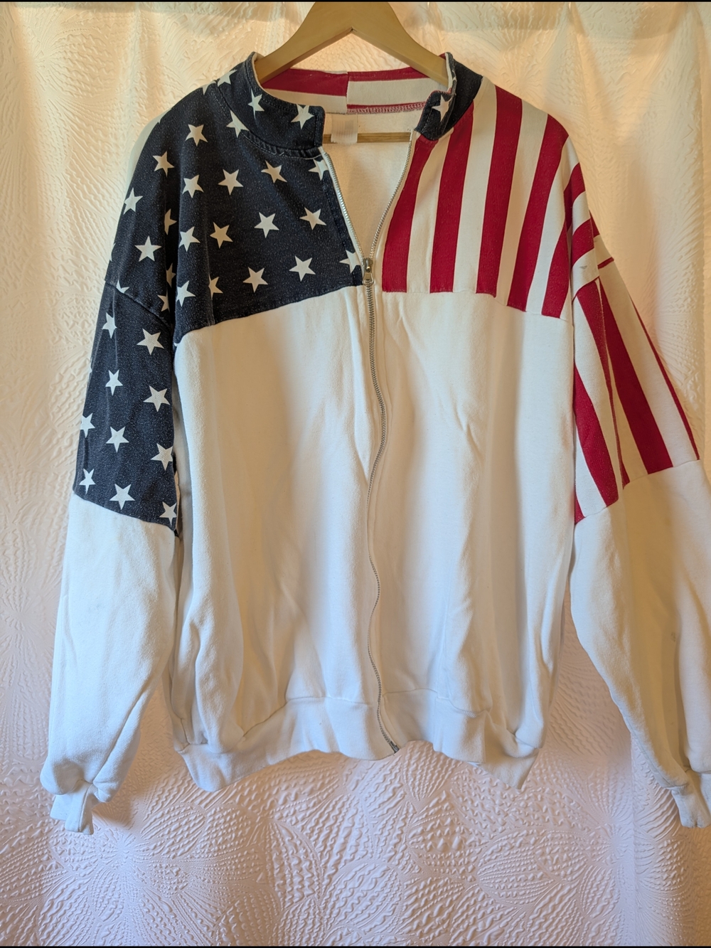 Vintage American Flag Zip-Up Sweatshirt - Red, White & Blue